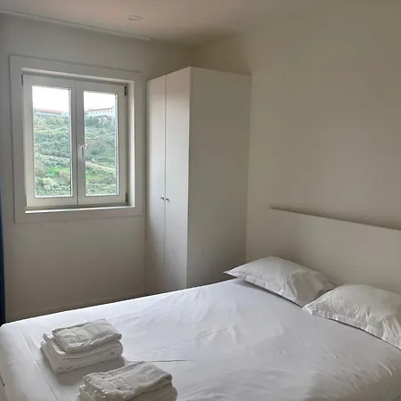 Douro & Bridge Views L Boutique