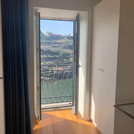 Douro & Bridge Views L Boutique * Porto